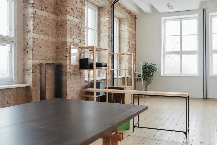 Loft bez krabic a nepořádku – po úpravě
