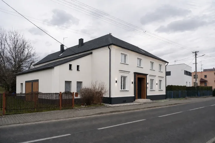 Rekonstrukce české fasády – po úpravě